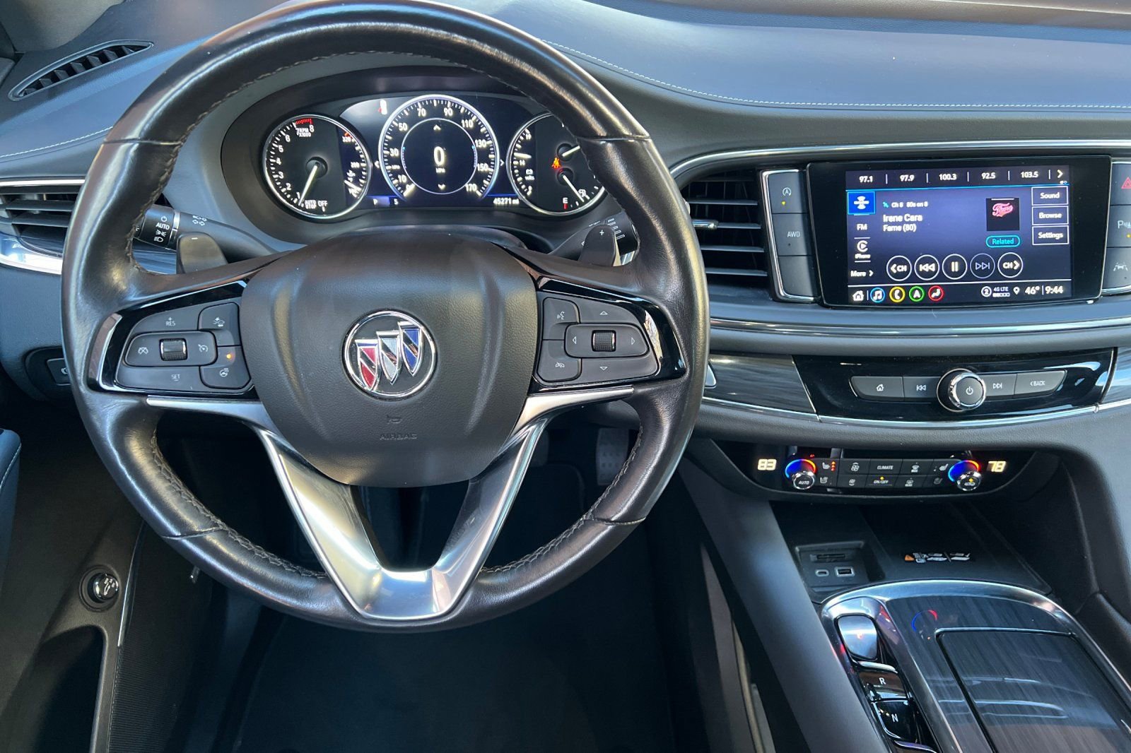 Used 2024 Buick Enclave Premium image 19