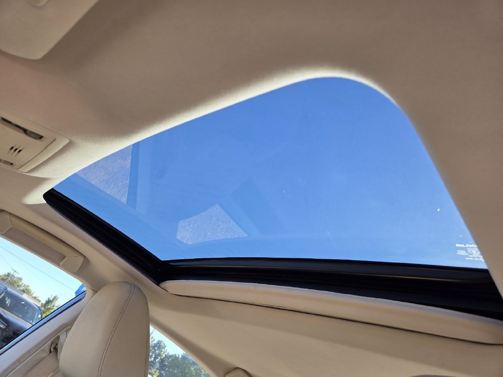 Used 2015 Lexus ES 350 w/ Premium Package FWD image 13