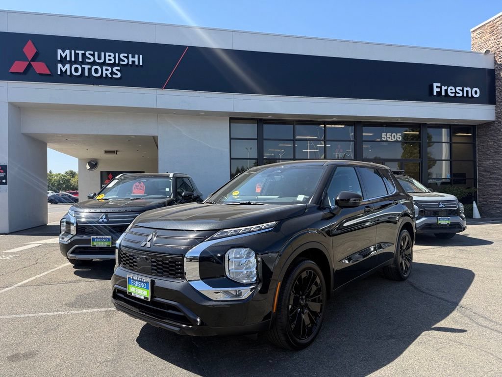New 2026 Mitsubishi Outlander LE FWD 360° Tour