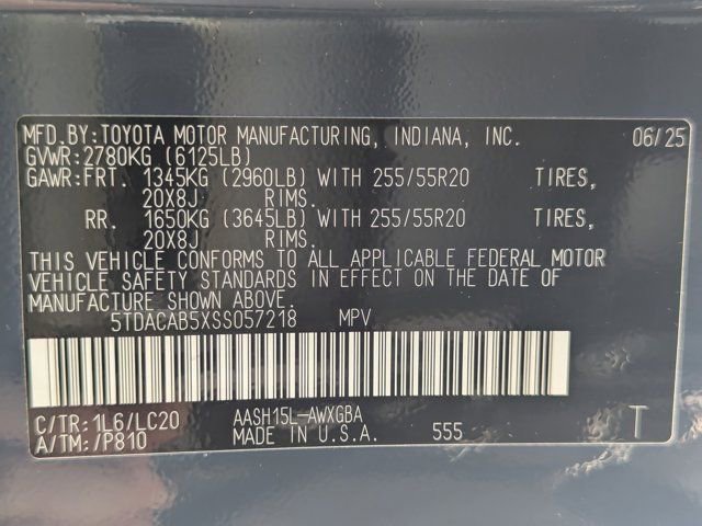 Used 2025 Toyota Grand Highlander AWD Hybrid image 29