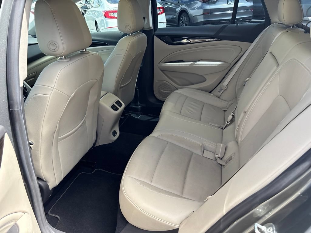 Used 2018 Buick Regal Essence w/ Driver Confidence Package #1 AWD/4WD image 12