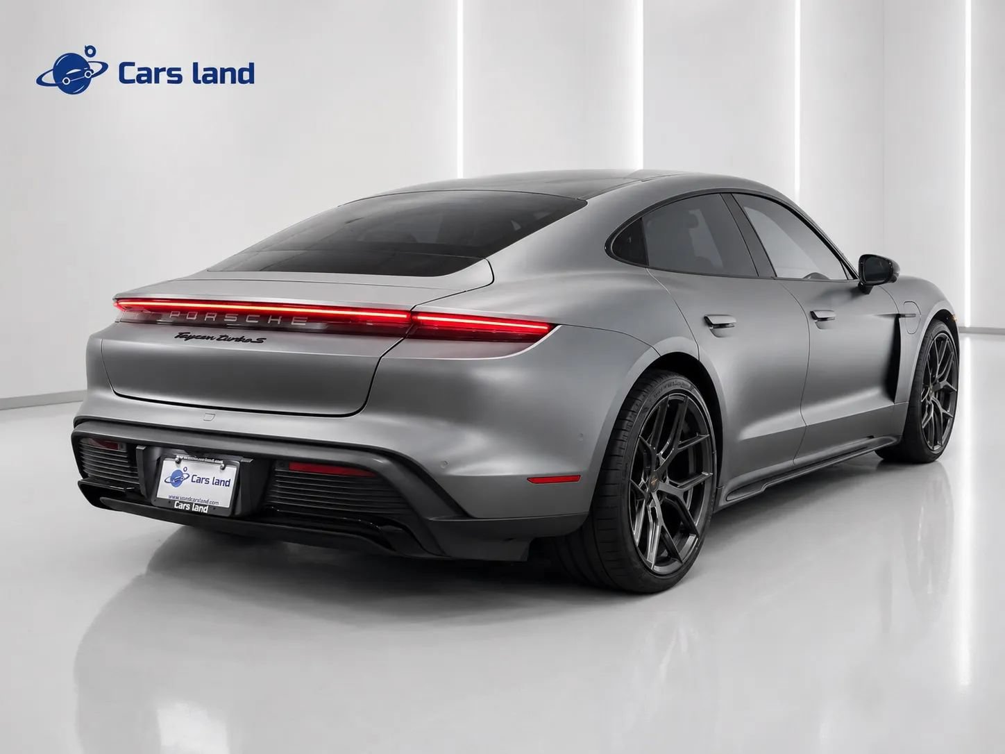 Used 2020 Porsche Taycan Turbo S AWD/4WD image 3