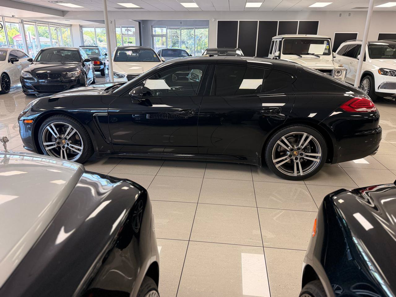 Used 2016 Porsche Panamera 4 AWD/4WD image 6