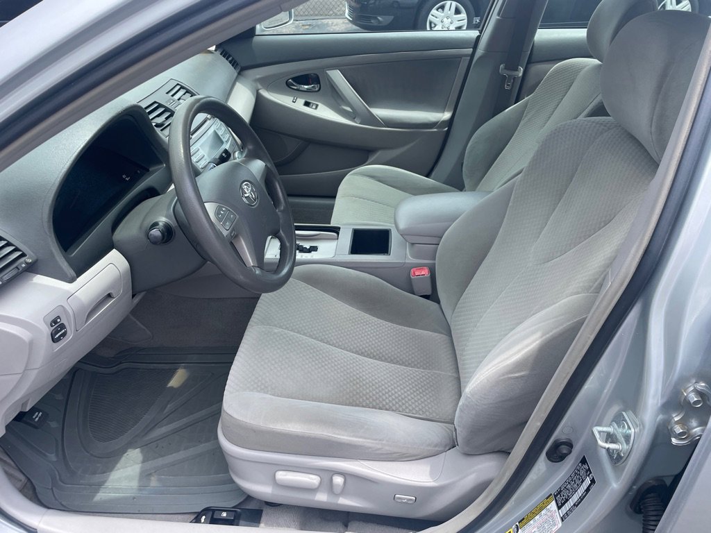 Used 2007 Toyota Camry CE FWD image 12