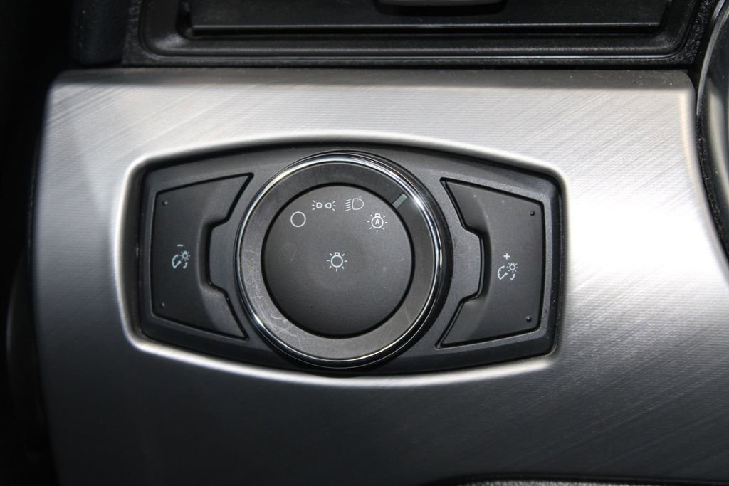 Used 2023 Ford Mustang Premium image 38