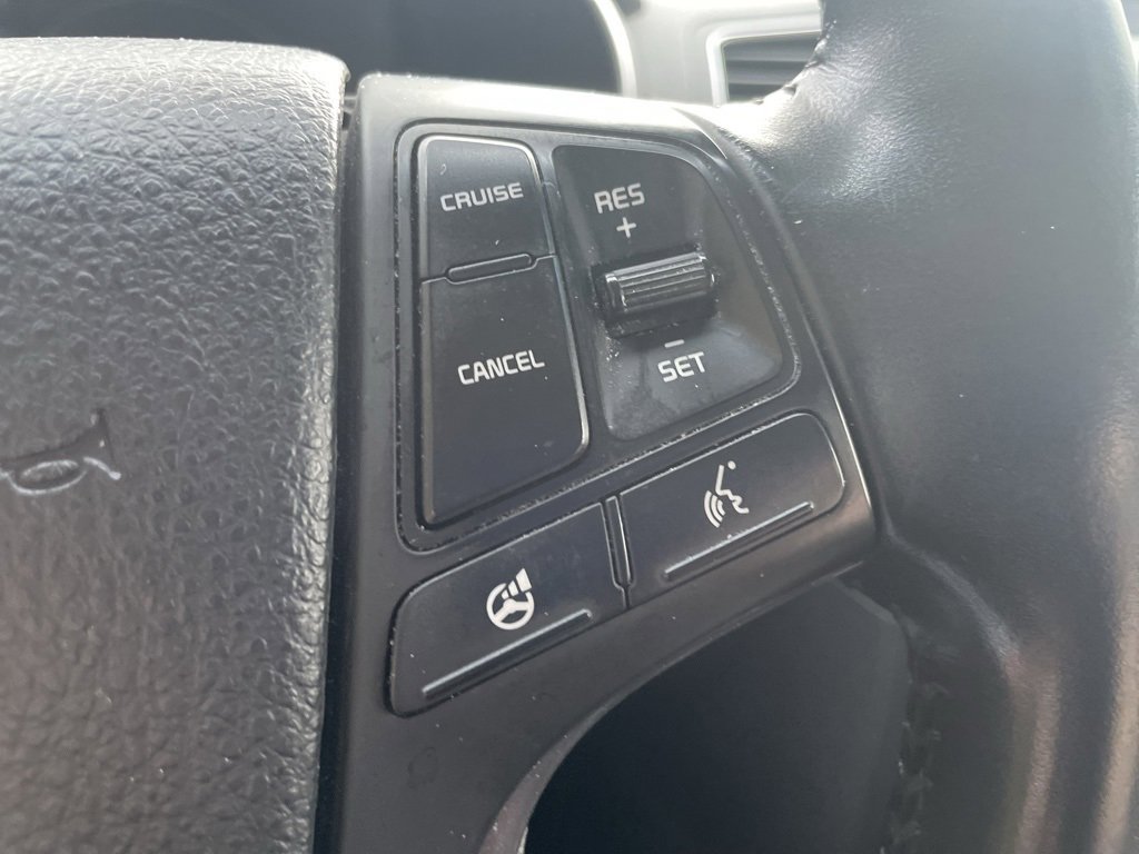 Used 2014 Kia Sorento SX w/ 3rd Row Package image 12