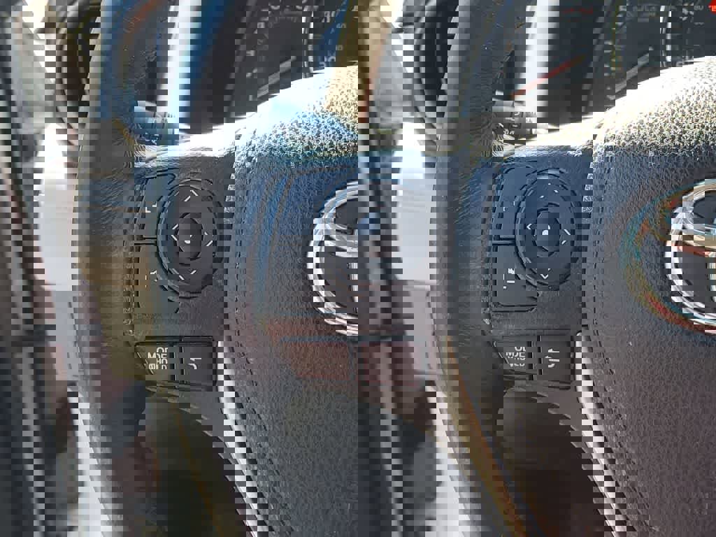 Used 2015 Toyota RAV4 Limited w/ Technology Package image 25