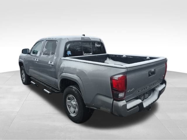 Used 2021 Toyota Tacoma SR image 4
