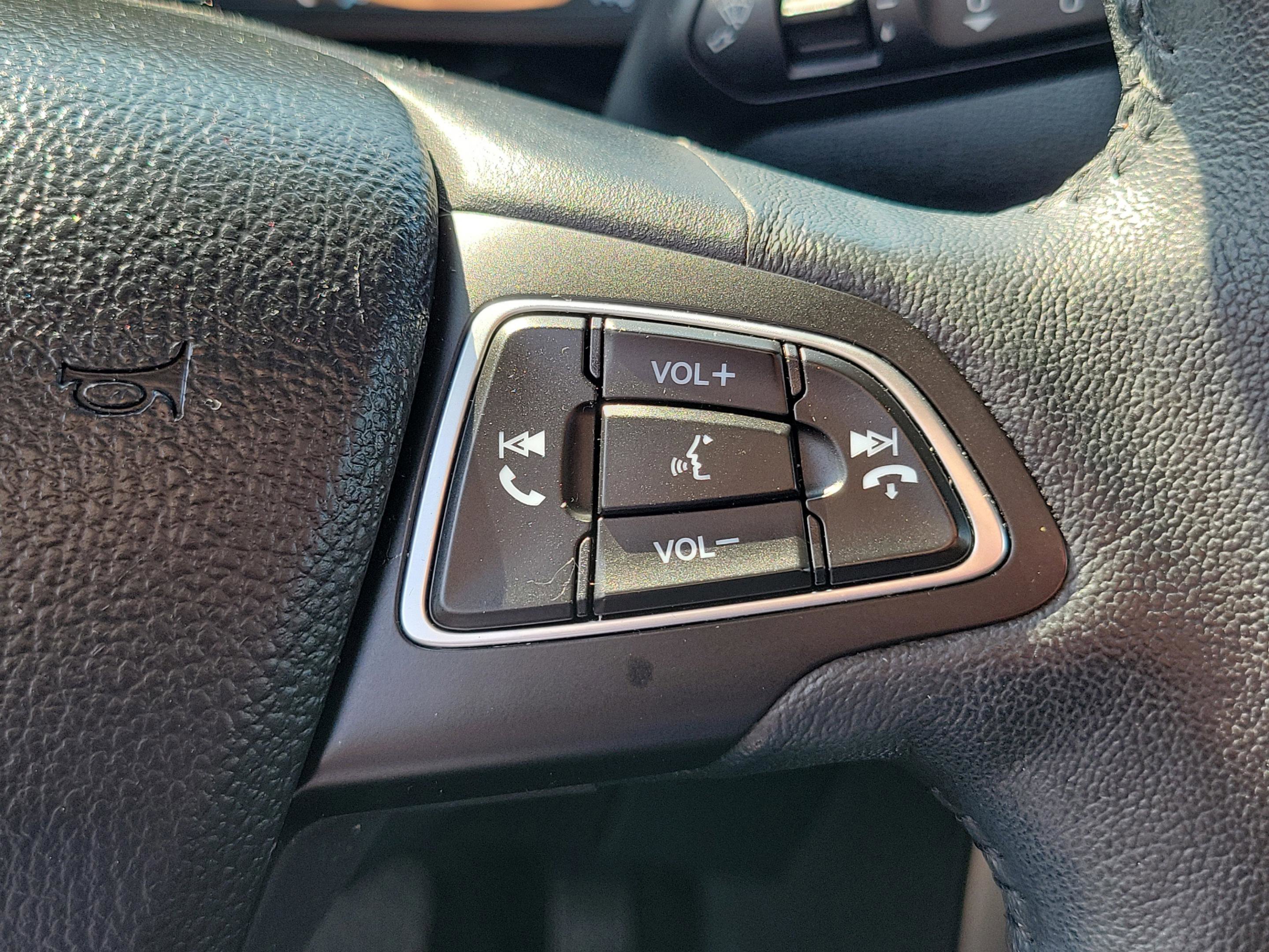 Used 2018 Ford EcoSport SE w/ SE Convenience Package FWD image 24