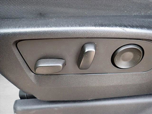 Used 2022 Chevrolet Silverado 1500 Custom image 12