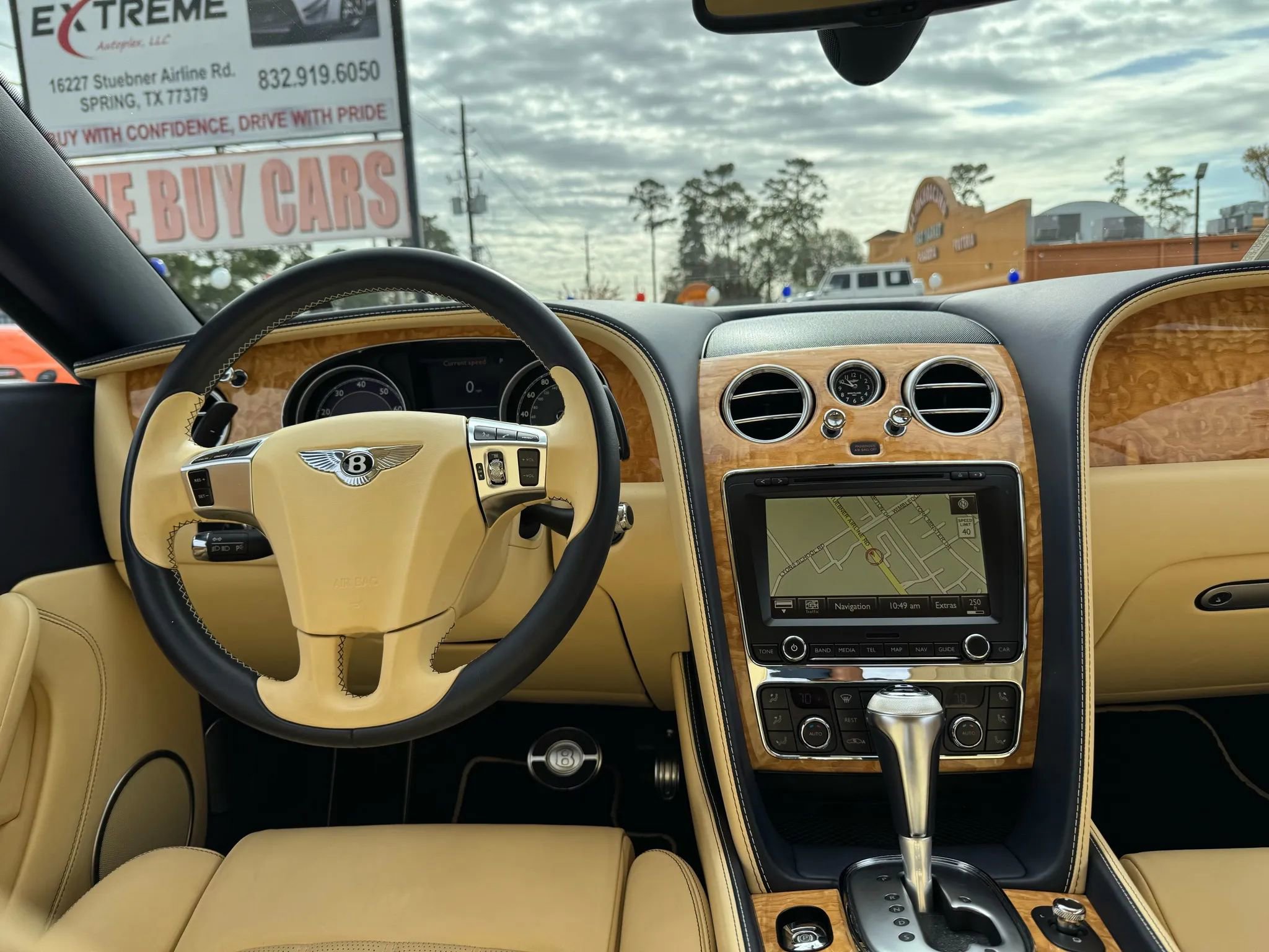 Used 2013 Bentley Continental GT w/ Touring Specification Pkg image 28