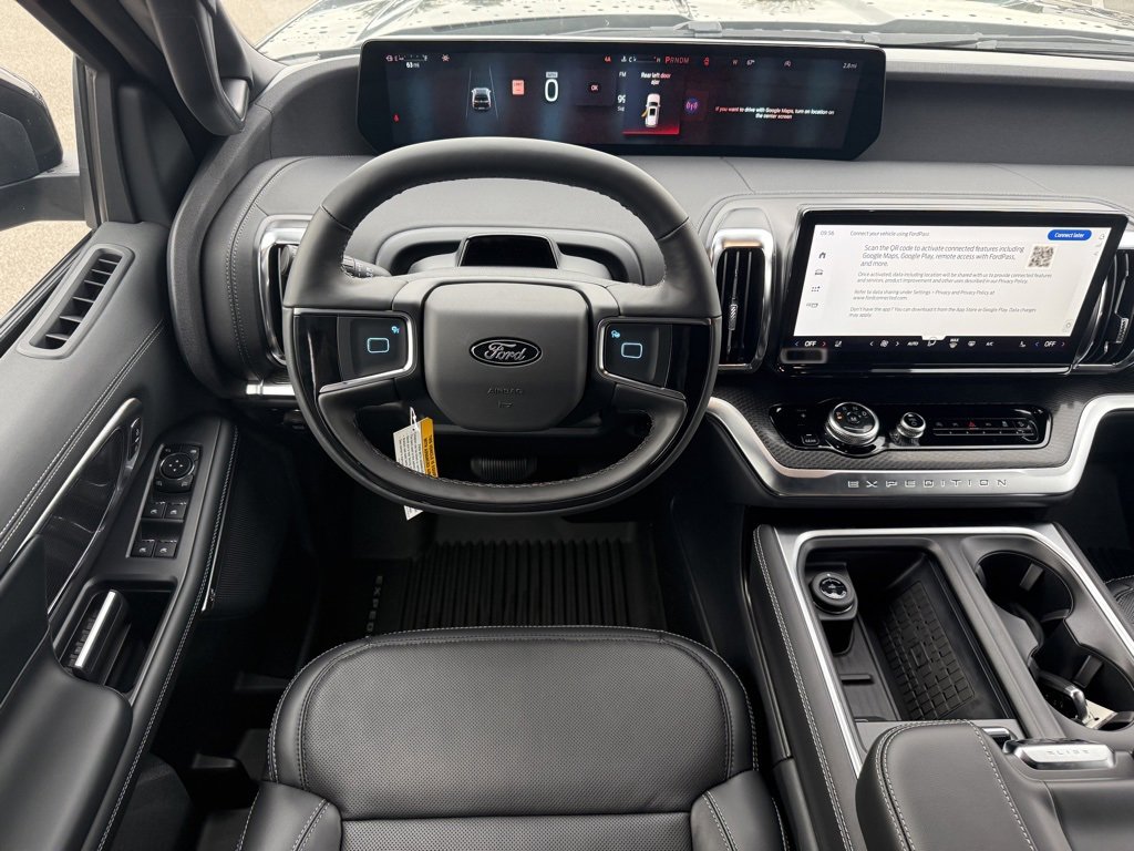 New 2025 Ford Expedition Platinum image 18
