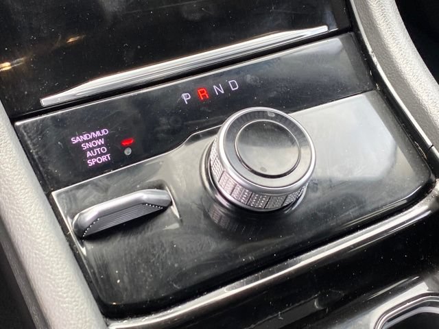 Used 2023 Jeep Grand Cherokee Limited AWD/4WD image 12