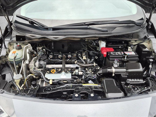 Used 2025 Nissan Versa SV FWD image 21