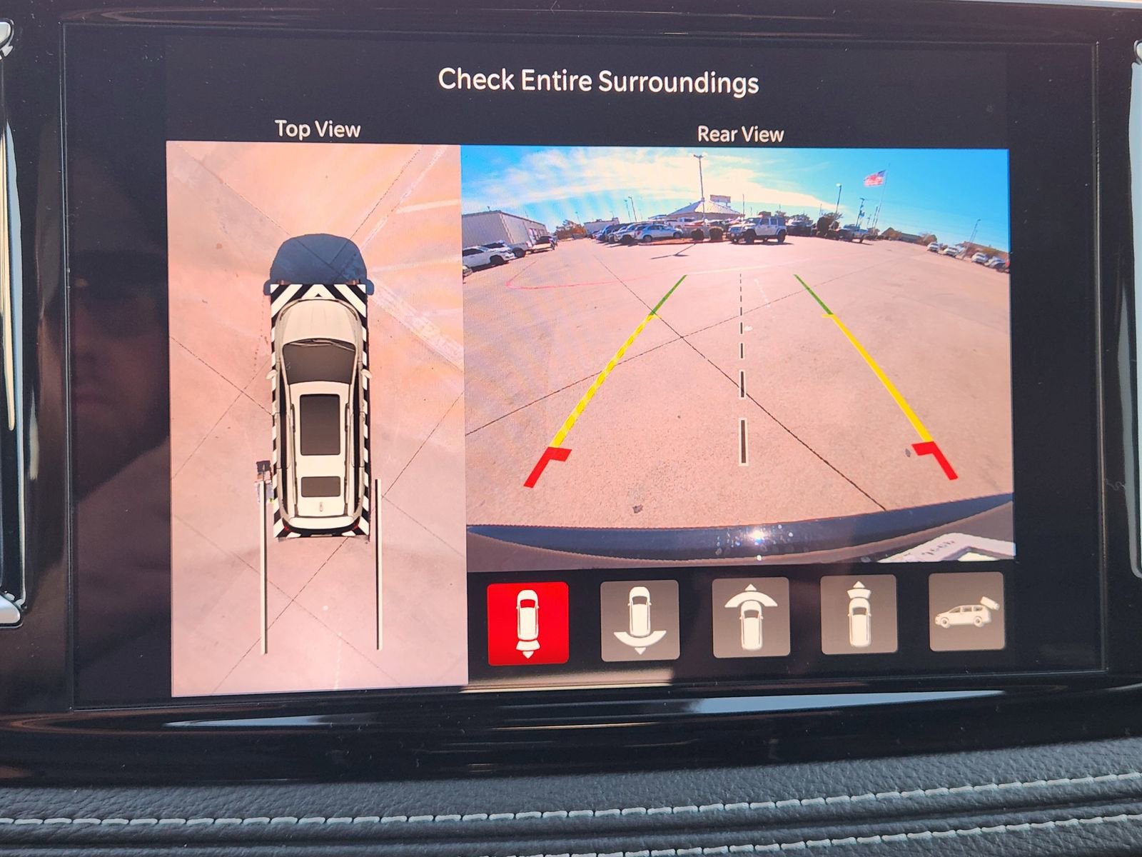 New 2026 Chrysler Pacifica Limited image 16