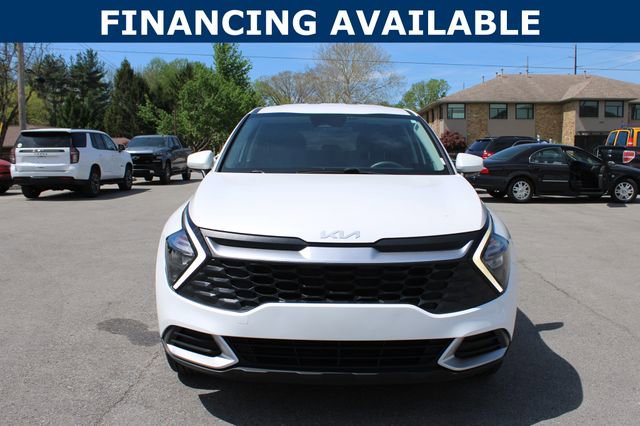 Used 2023 Kia Sportage LX FWD image 3