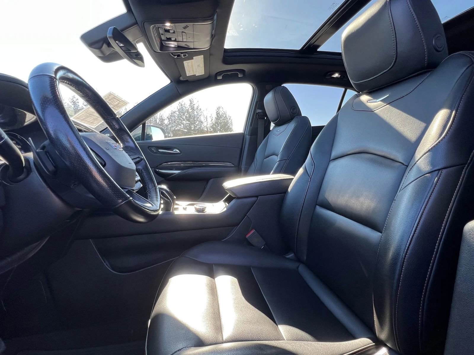 Used 2019 Cadillac XT4 Sport w/ Cold Weather Package image 7
