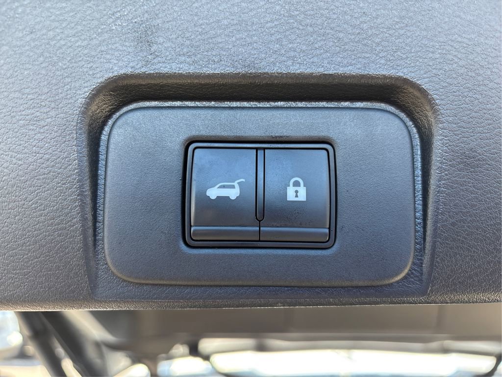 Certified 2024 Nissan Rogue SV AWD/4WD image 14