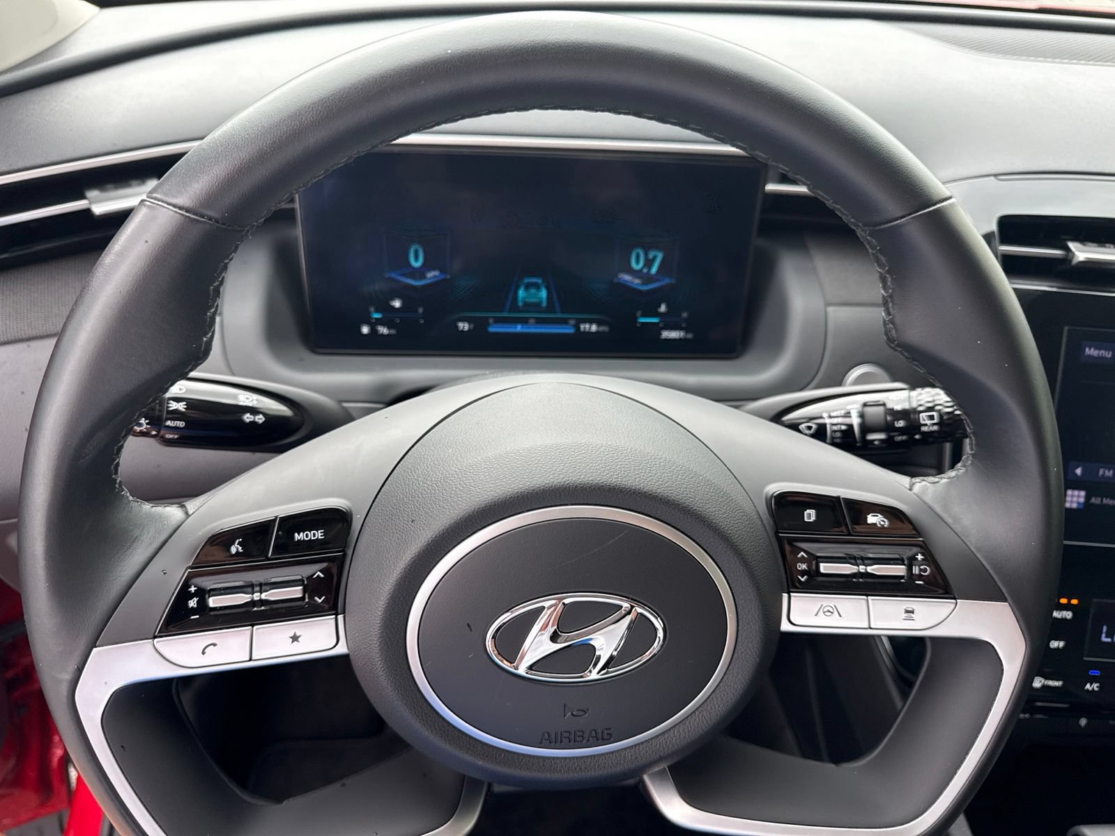 Certified 2023 Hyundai Tucson SEL w/ Convenience Package AWD/4WD image 30