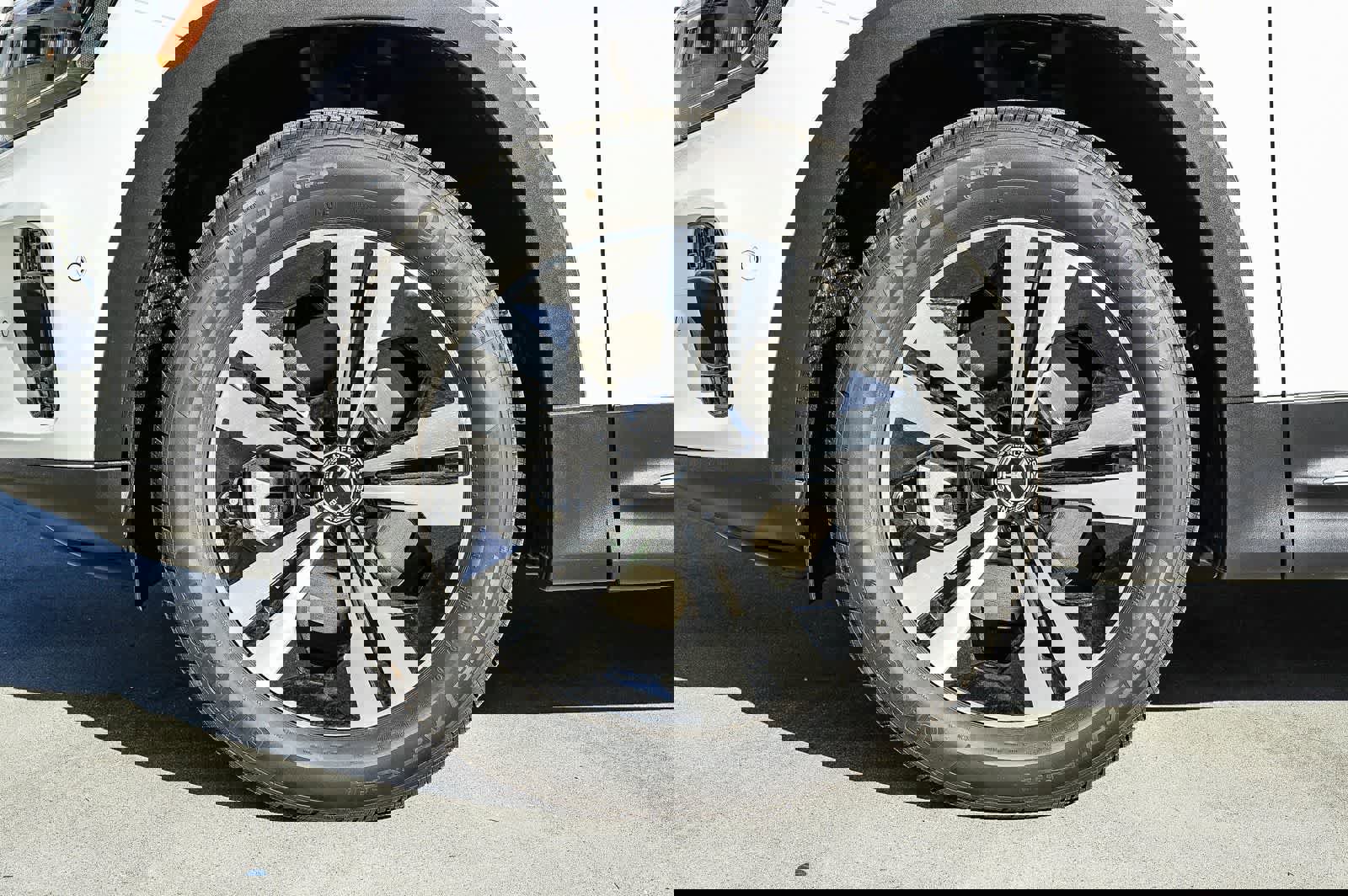 Used 2026 Mercedes-Benz GLB 250 image 9