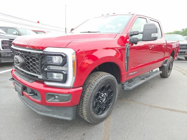 Used 2026 Ford F350 Lariat w/ Black Appearance Package AWD/4WD image 2