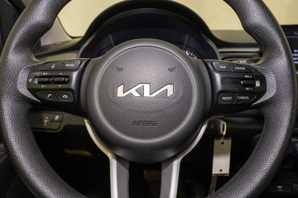 Used 2023 Kia Rio S image 17