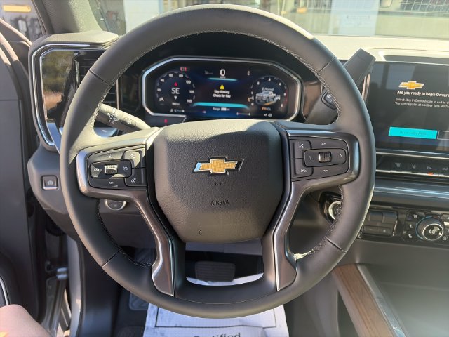 New 2026 Chevrolet Silverado 3500 High Country w/ Technology Package AWD/4WD image 14