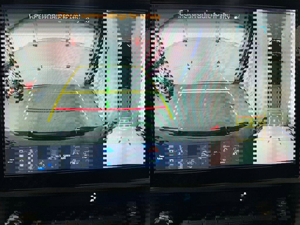 Used 2025 Toyota Tundra Platinum image 40