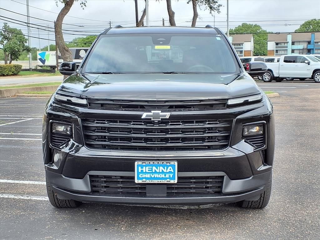 New 2026 Chevrolet Traverse LT w/ Midnight/Sport Edition image 2