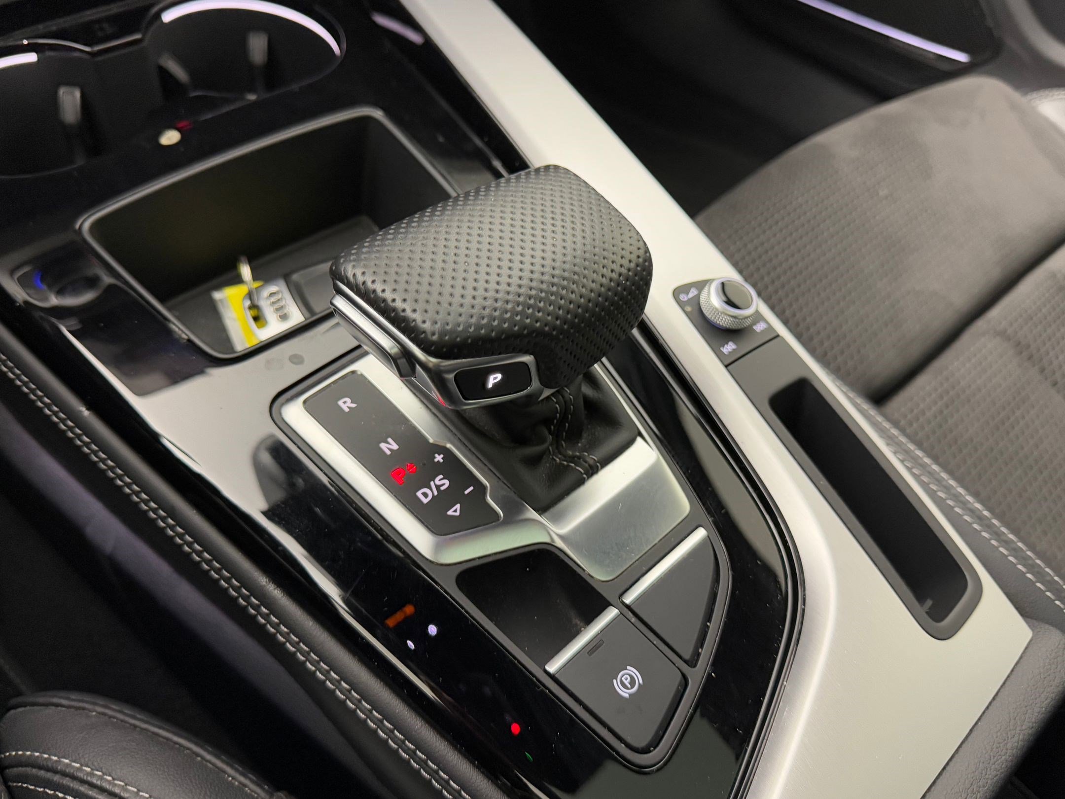 Used 2020 Audi A4 2.0T Premium Plus w/ Premium Plus Package image 26