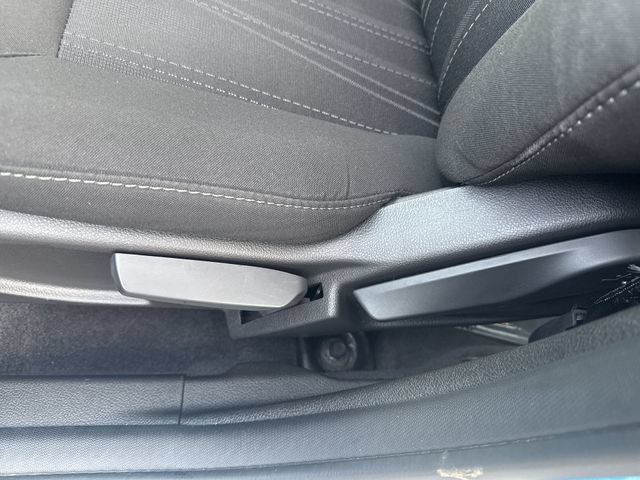 Used 2016 Ford Focus SE FWD image 12