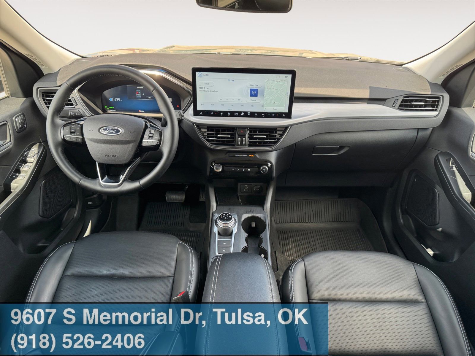Used 2025 Ford Escape Platinum image 10
