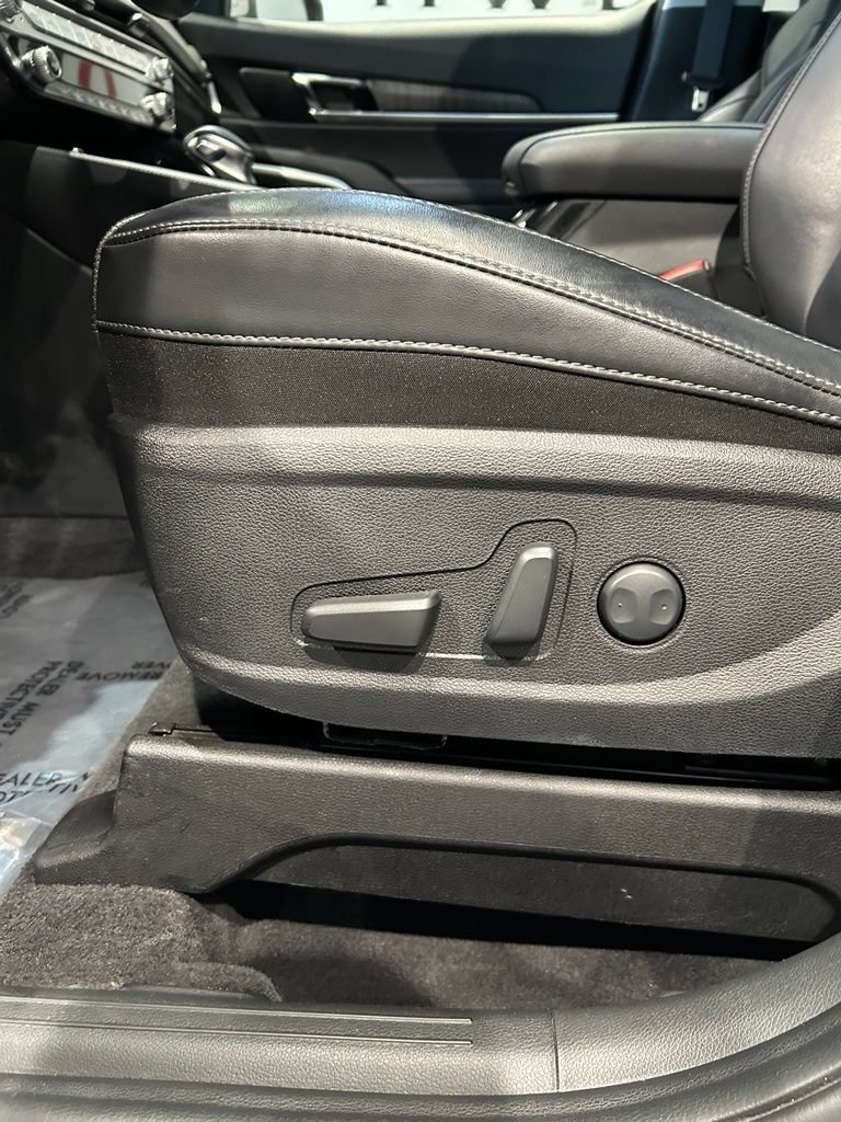 Used 2023 Kia Telluride EX X-Line AWD/4WD image 13