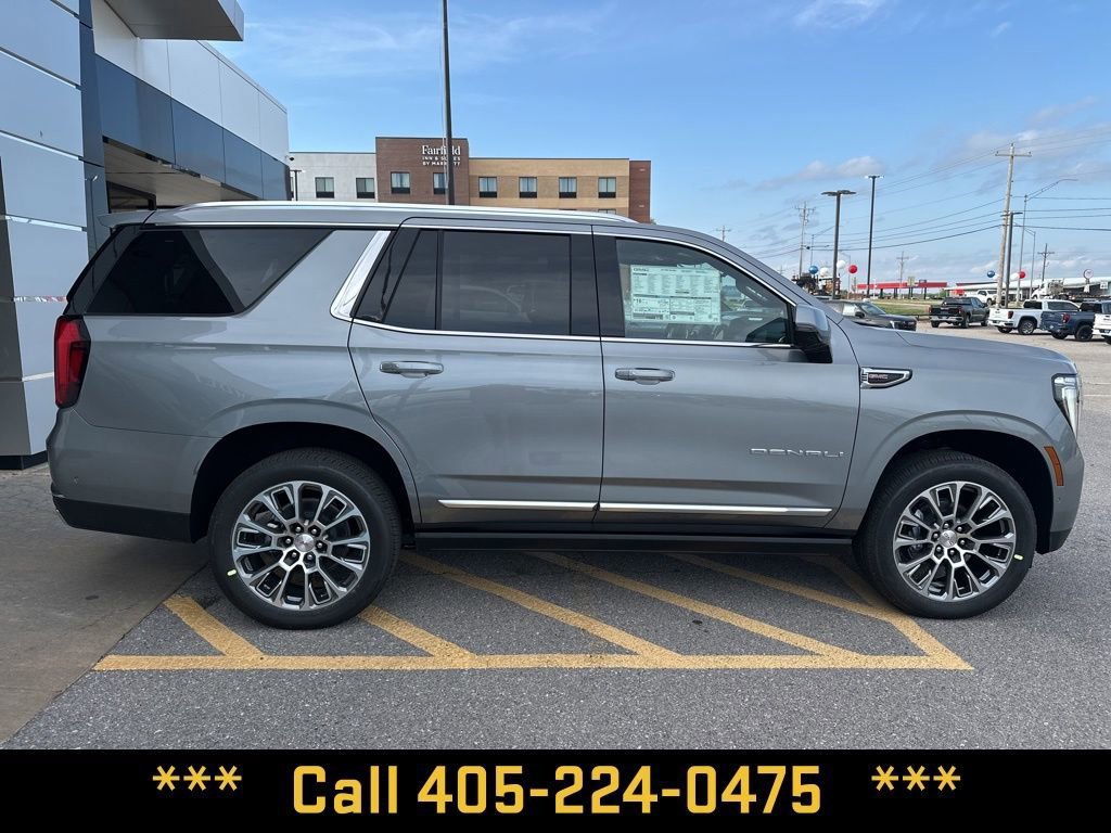 New 2026 GMC Yukon Denali w/ Denali Reserve Package AWD/4WD image 8