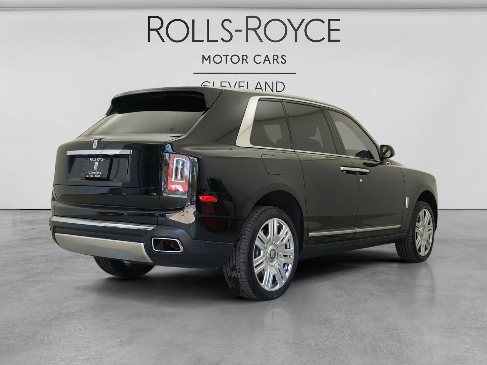 Used 2020 Rolls-Royce Cullinan AWD/4WD image 48