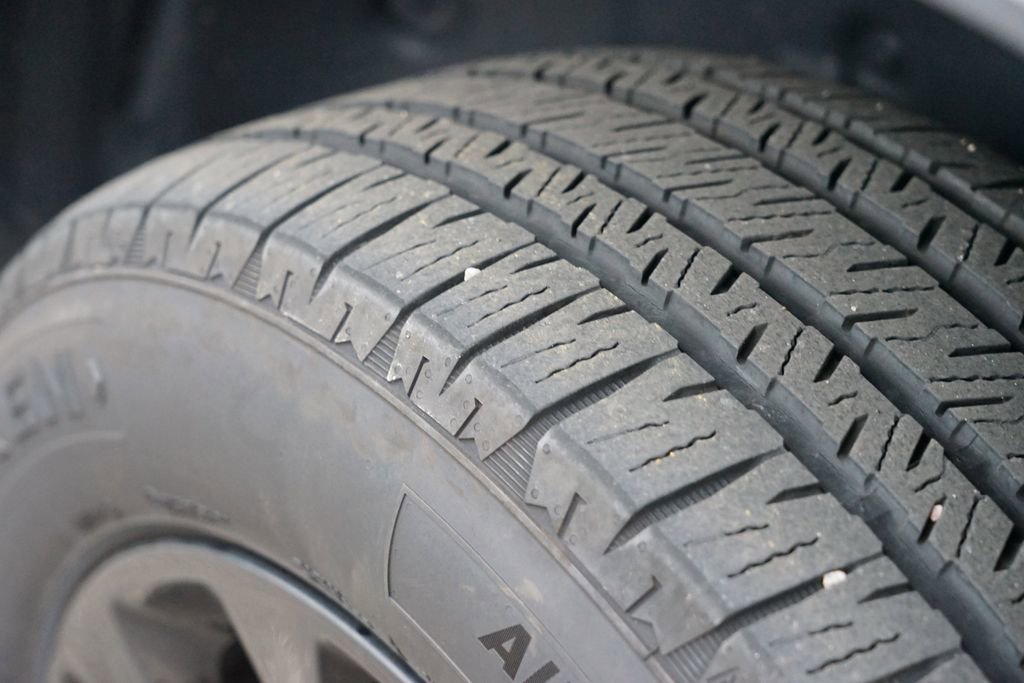 Used 2022 Jeep Wrangler Unlimited Sahara w/ Cold Weather Group image 34