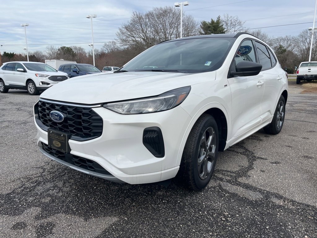 Used 2024 Ford Escape ST-Line w/ Tech Pack #1