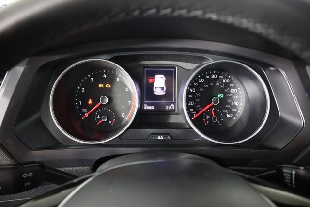 Used 2020 Volkswagen Tiguan SE w/ Panoramic Sunroof Package image 34