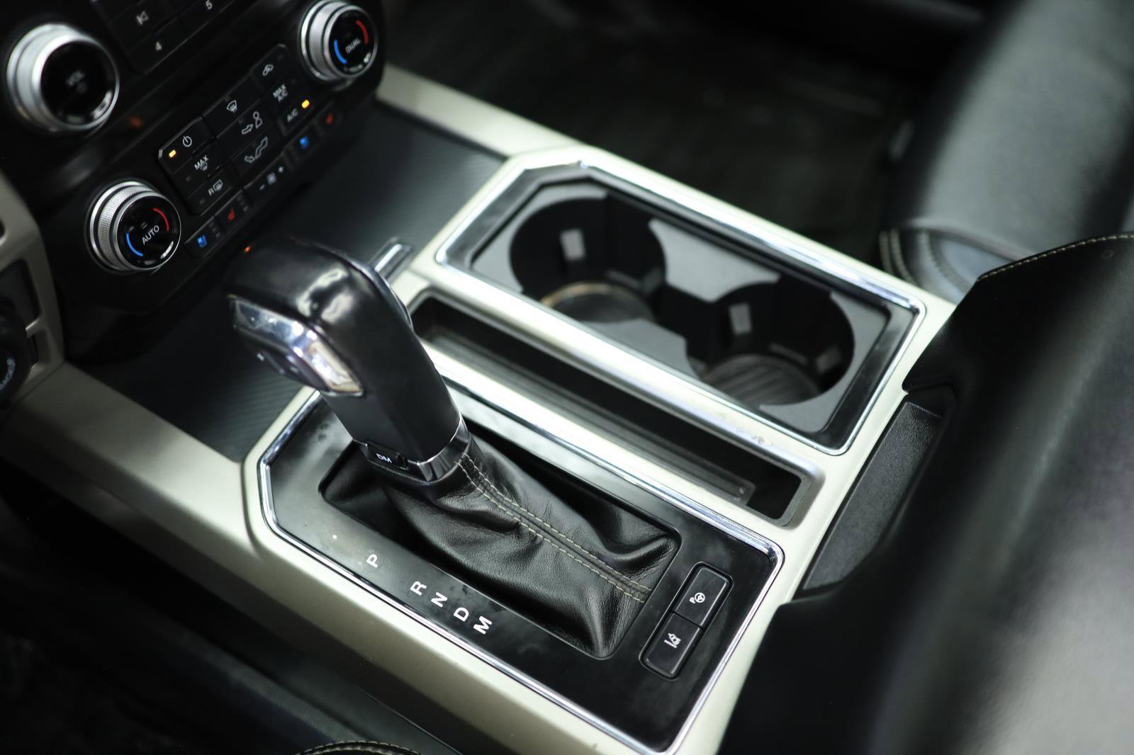 Used 2020 Ford F150 Lariat w/ Equipment Group 502A Luxury image 33