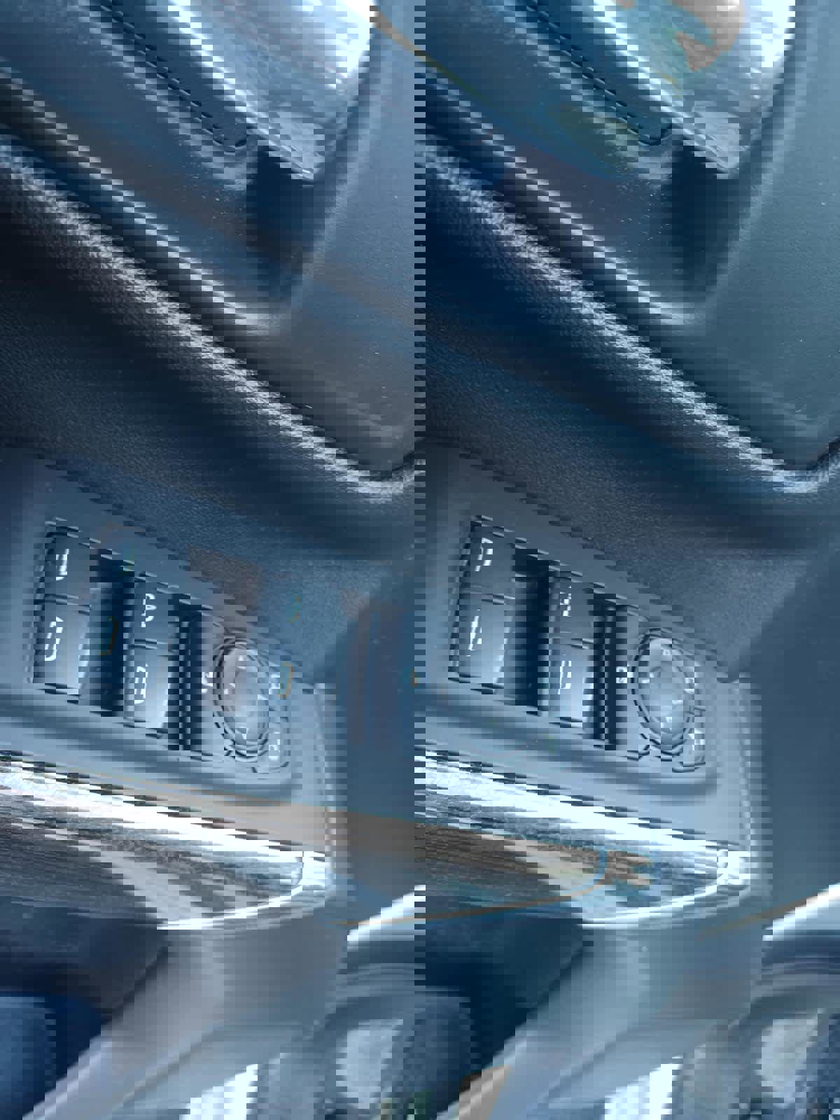 Used 2021 Chevrolet Silverado 1500 RST image 14