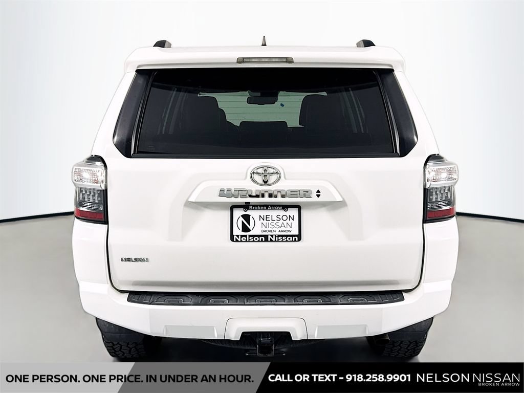 Used 2020 Toyota 4Runner SR5 Premium AWD/4WD image 6