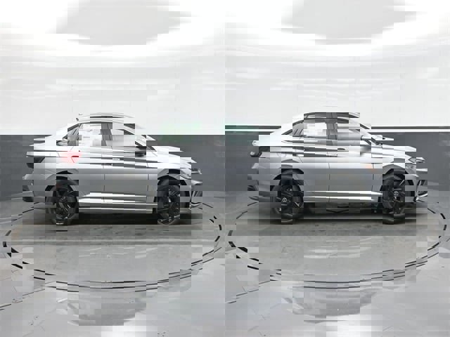 New 2025 Volkswagen Jetta SE image 8