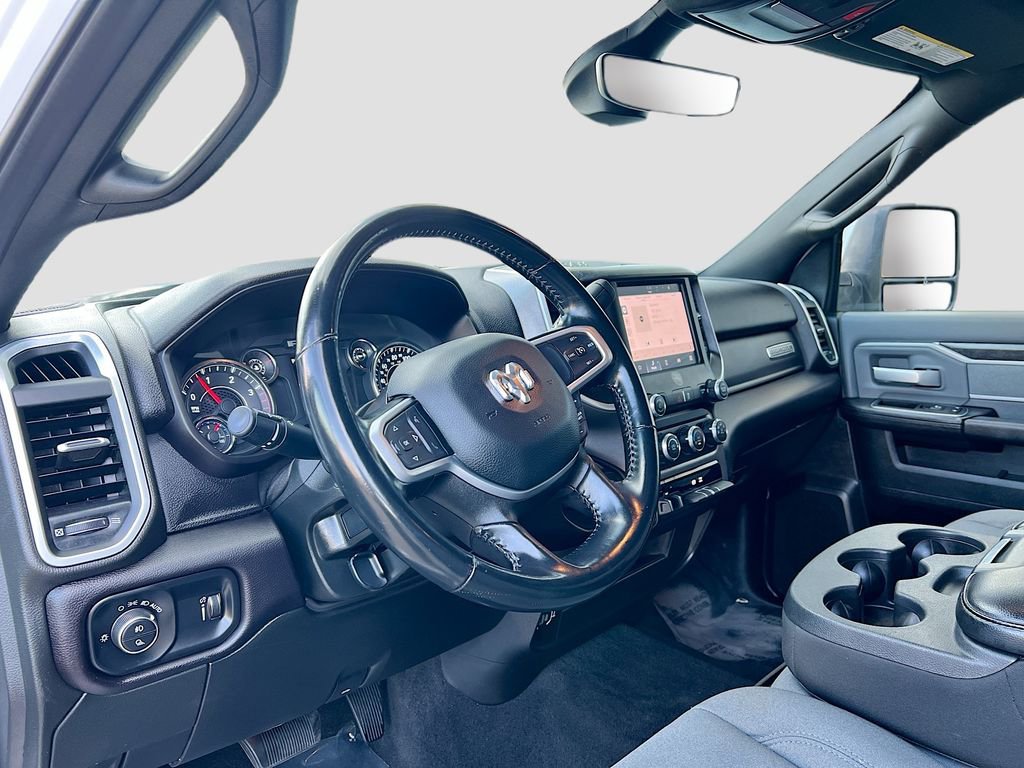 Used 2023 RAM 3500 Big Horn w/ Level 1 Equipment Group image 9