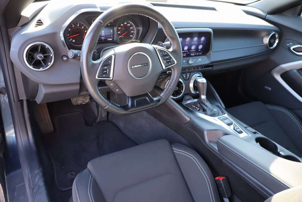 Used 2023 Chevrolet Camaro LT w/ Technology Package image 4