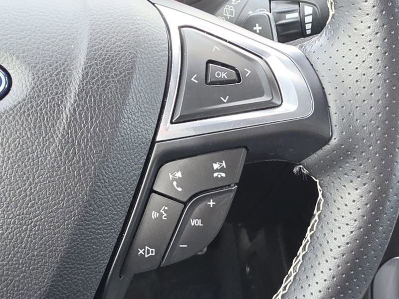 Used 2024 Ford Edge ST AWD/4WD image 18