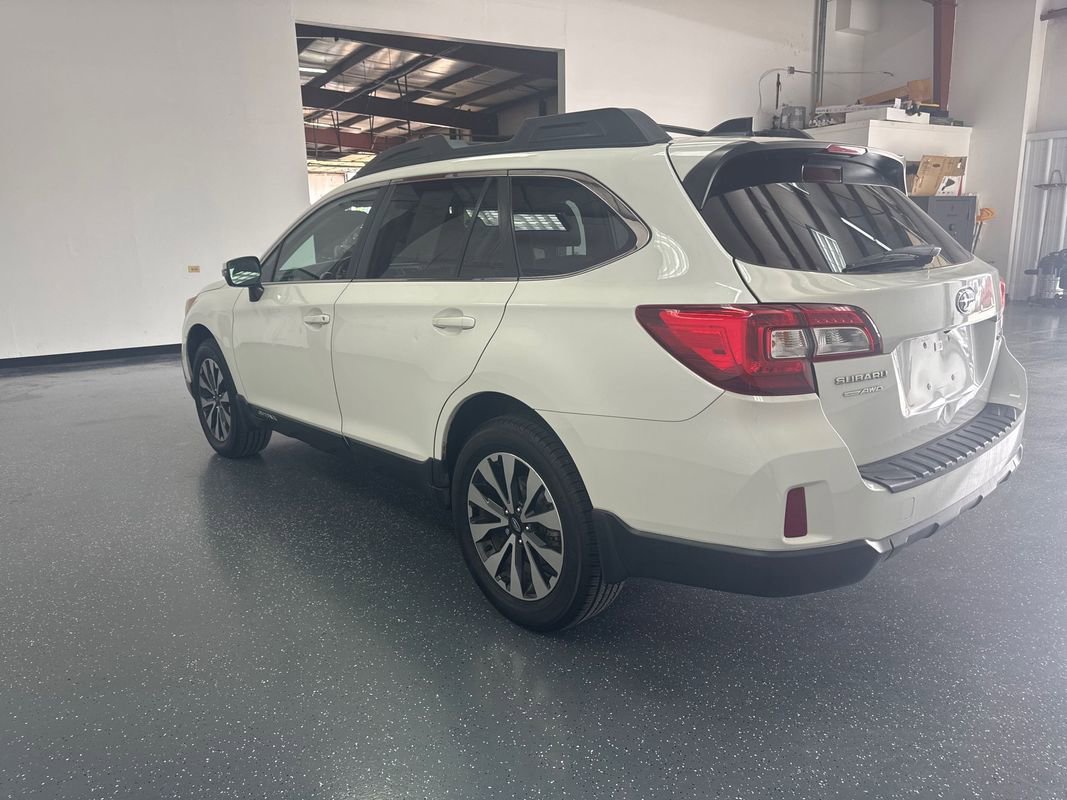 Used 2017 Subaru Outback 2.5i Limited w/ Popular Package #5 image 6