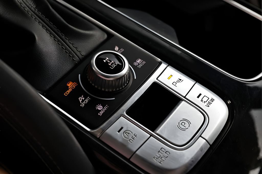 Used 2021 Kia Telluride SX w/ Nightfall Edition Package image 29