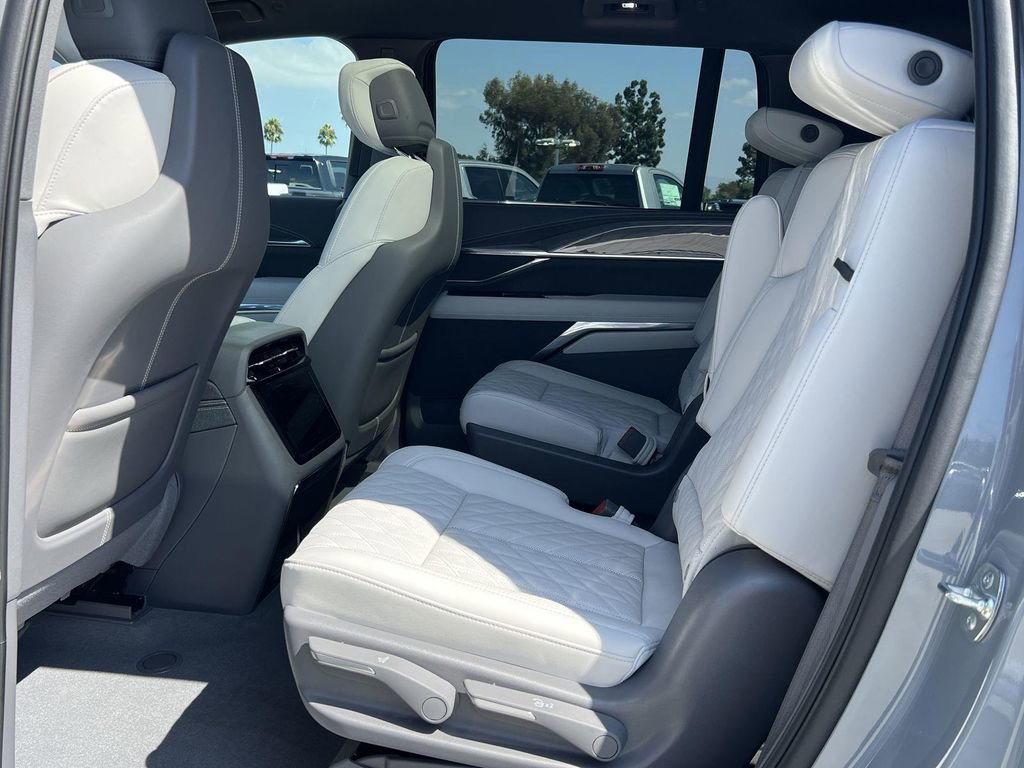 New 2026 Cadillac Escalade IQL Sport 1 image 28