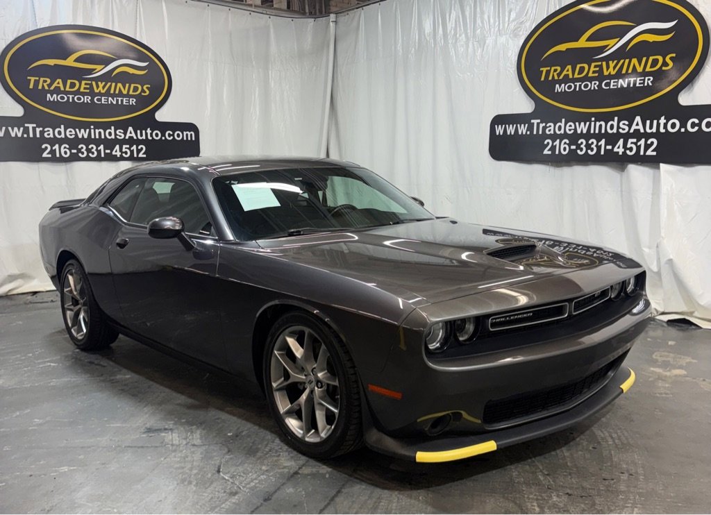 Used 2023 Dodge Challenger GT image 1