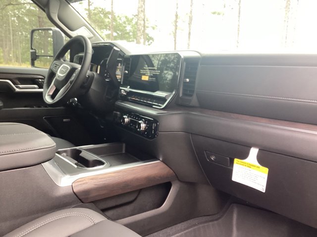 New 2026 GMC Sierra 2500 SLT w/ SLT Premium Package image 26